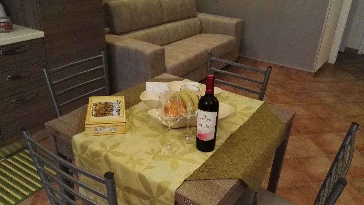 סירקוזה Calarossa Residence מראה חיצוני תמונה